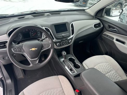 Used 2020 Chevrolet Equinox LS w/ LPO, Floor Liner Package image 13