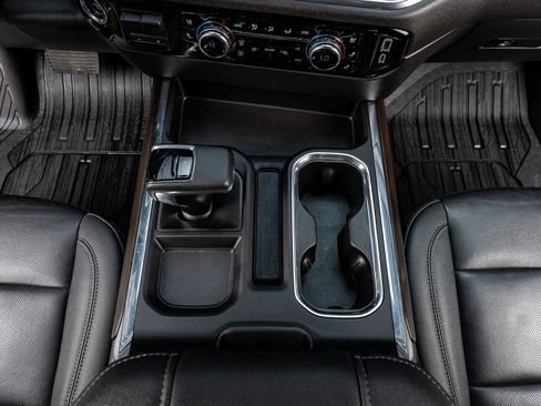 Used 2024 GMC Sierra 1500 SLT w/ SLT Premium Plus Package image 27