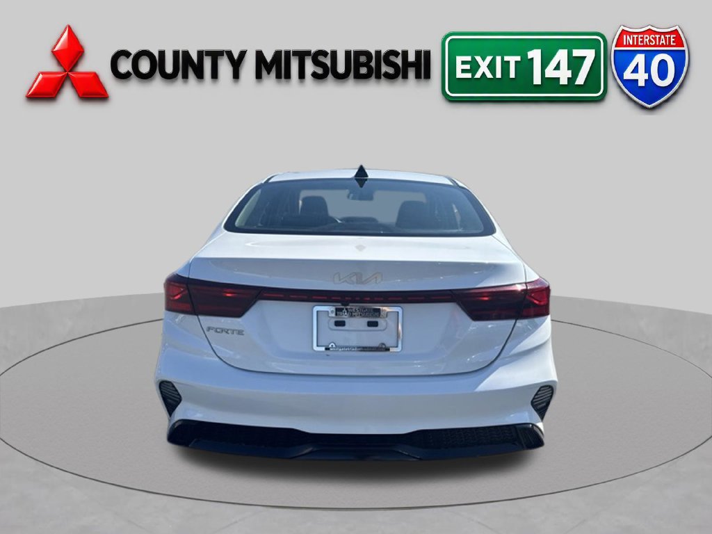 Used 2024 Kia Forte LXS FWD image 5