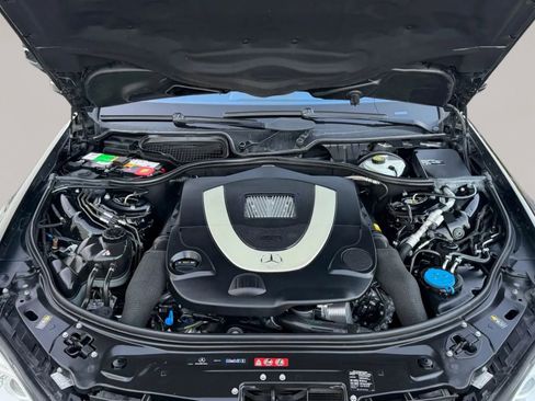 Used 2010 Mercedes-Benz S 550 image 26