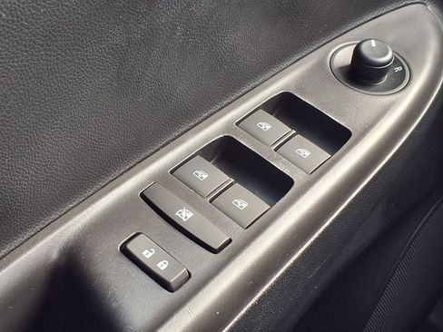 Used 2021 Chevrolet Spark LT image 19