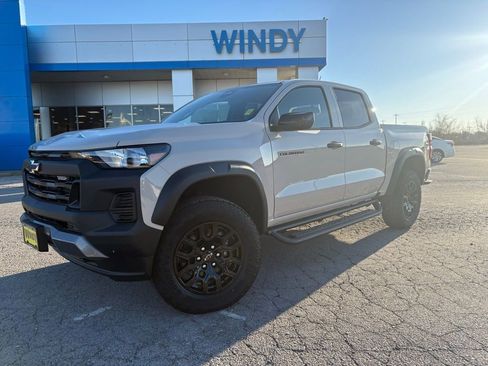 New 2026 Chevrolet Colorado Trail Boss AWD/4WD image 1