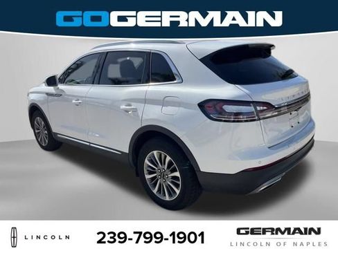 Certified 2023 Lincoln Nautilus FWD image 5