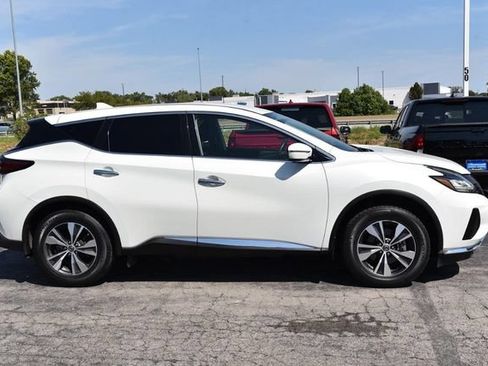 Used 2019 Nissan Murano S FWD image 5