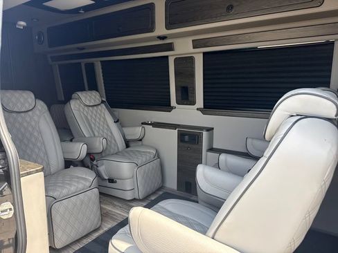 Used 2024 Mercedes-Benz Sprinter 3500 image 14