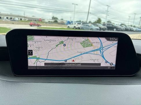 Used 2024 MAZDA MAZDA3 s FWD image 28
