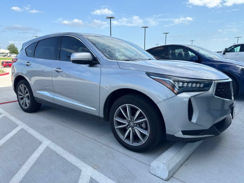 Used 2023 Acura RDX FWD w/ Technology Package image 5