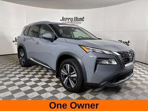 Used 2023 Nissan Rogue SL w/ SL Premium Package FWD image 4