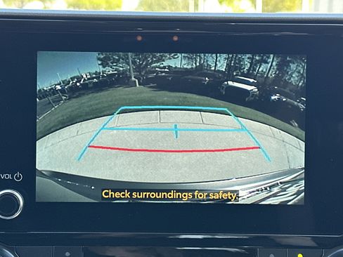 Certified 2026 Toyota Highlander XLE image 25