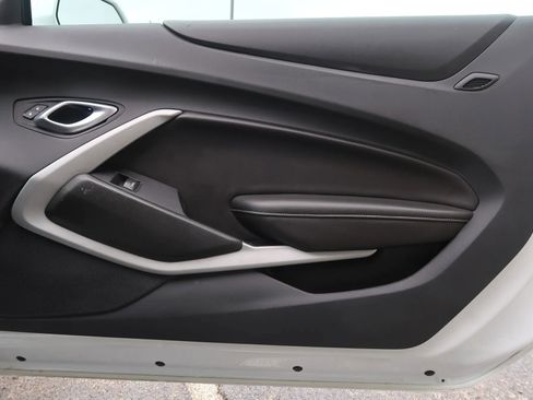 Used 2022 Chevrolet Camaro SS RWD image 41