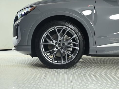 New 2026 Audi Q4 e-tron Premium Plus image 23