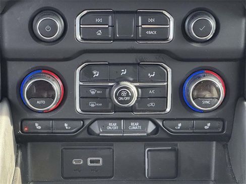 Used 2022 Chevrolet Tahoe RST w/ Luxury Package image 6