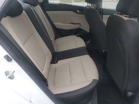 Used 2022 Hyundai Accent SE image 27