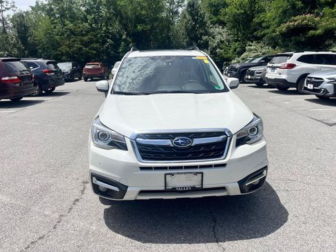 Used 2018 Subaru Forester 2.5i Touring AWD/4WD image 2