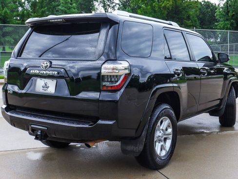 Used 2014 Toyota 4Runner SR5 Premium RWD image 16