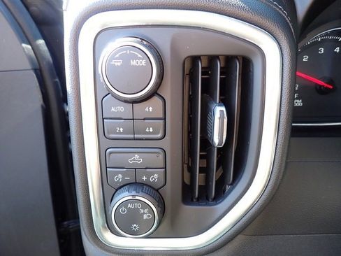 Used 2020 Chevrolet Silverado 1500 LT w/ All-Star Edition image 24