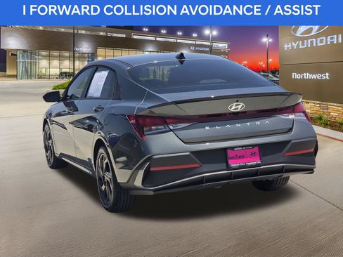 Certified 2026 Hyundai Elantra Sport FWD image 9