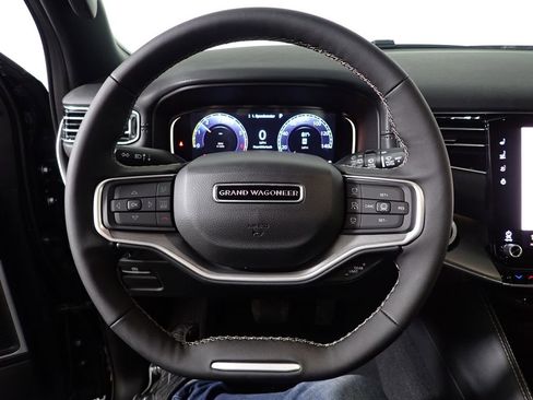 New 2026 Jeep Grand Wagoneer L 4WD image 30