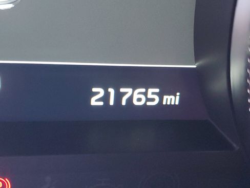 Used 2022 Kia Telluride SX w/ SX Prestige Package image 22