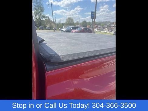 Used 2024 Chevrolet Colorado Z71 w/ Z71 Convenience Package 2 AWD/4WD image 6