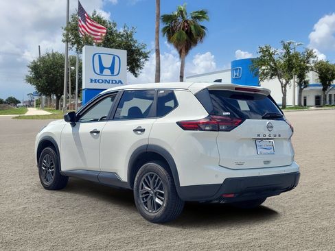 Used 2024 Nissan Rogue S FWD image 5