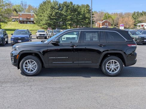 New 2026 Jeep Grand Cherokee Laredo X AWD/4WD image 8