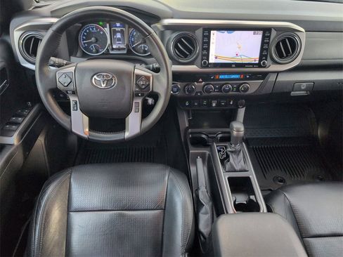 Used 2023 Toyota Tacoma Limited image 24