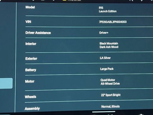 Used 2023 Rivian R1S Launch Edition image 15