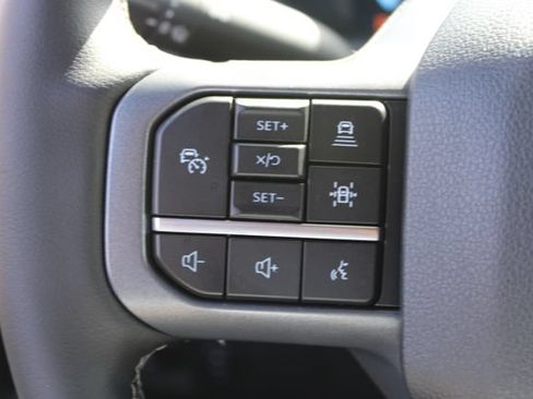 Used 2025 Ford F150 Lariat w/ Equipment Group 501A Mid AWD/4WD image 18