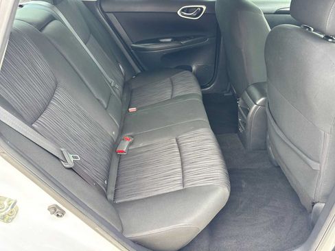 Used 2019 Nissan Sentra SV FWD image 19