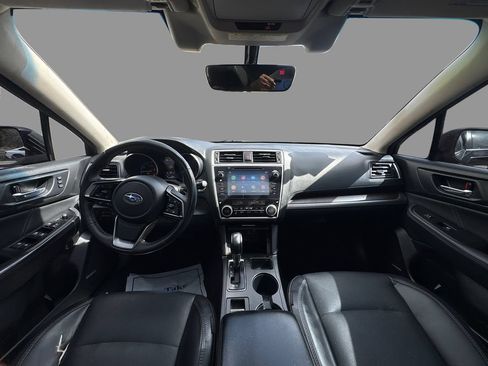 Used 2019 Subaru Outback 2.5i Limited AWD/4WD image 9