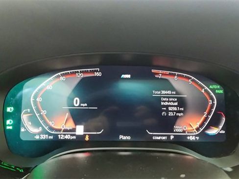 Used 2022 BMW 540i xDrive w/ Executive Package image 40