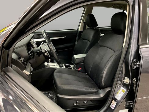 Used 2011 Subaru Legacy 2.5i Premium w/ All-Weather Pkg AWD/4WD image 7