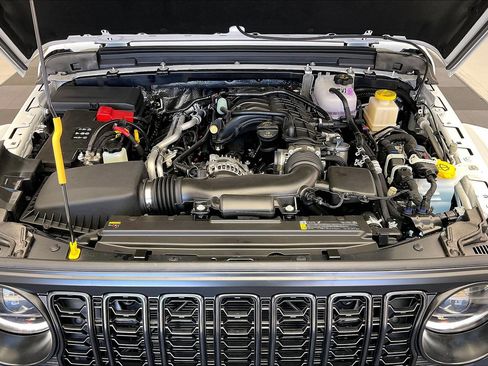 New 2026 Jeep Gladiator Rubicon AWD/4WD image 17