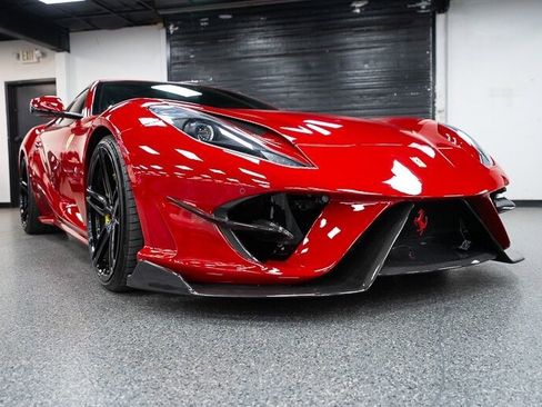 Used 2019 Ferrari 812 Superfast image 8