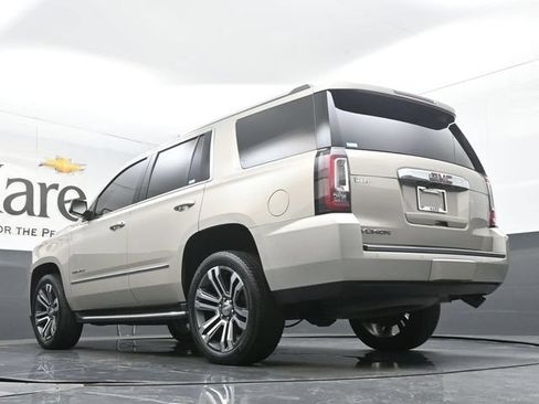 Used 2017 GMC Yukon Denali w/ Open Road Package AWD/4WD image 5