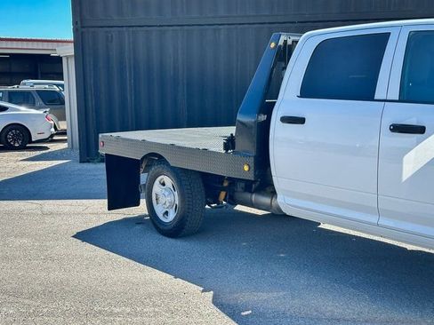 Used 2022 RAM 3500 Tradesman w/ Cold Weather Group image 4