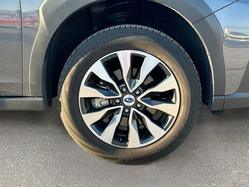 Certified 2025 Subaru Outback Limited w/ Tech Package 3 image 32