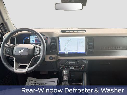 Used 2023 Ford Bronco Wildtrak AWD/4WD image 29