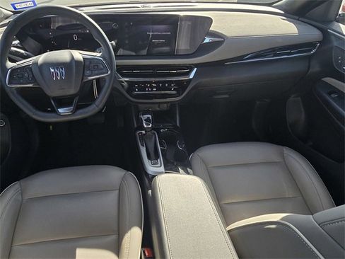 Used 2025 Buick Envista Avenir image 22