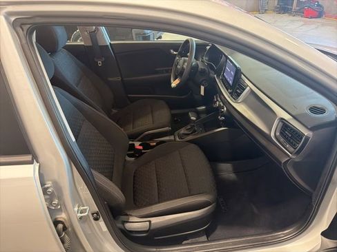 Used 2023 Kia Rio LX image 14