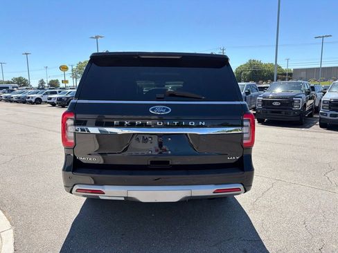 Used 2024 Ford Expedition Max Limited AWD/4WD image 5