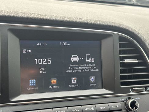 Used 2017 Hyundai Elantra Value Edition w/ Cargo Package FWD image 25