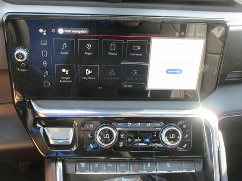 New 2026 GMC Sierra 2500 Denali w/ Denali Reserve Package image 19