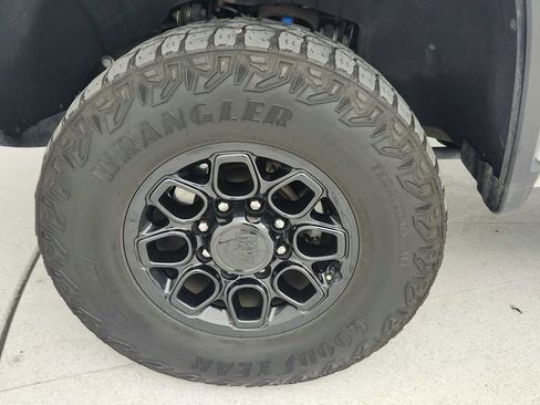 Used 2024 Chevrolet Silverado 2500 ZR2 w/ ZR2 Bison Edition image 31