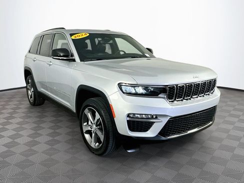 Certified 2024 Jeep Grand Cherokee Limited AWD/4WD image 2