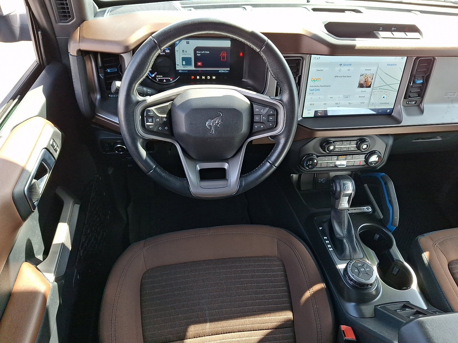 Used 2023 Ford Bronco Outer Banks AWD/4WD image 12