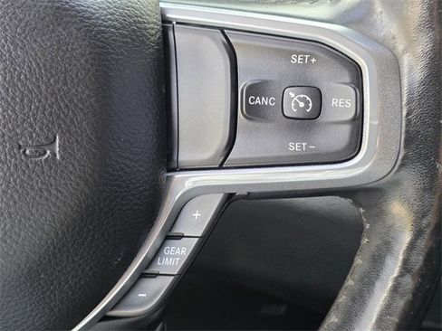 Used 2019 RAM 1500 Laramie image 26