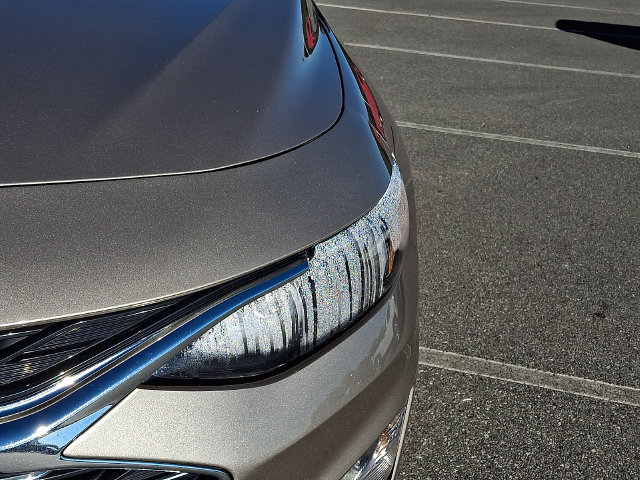 Used 2025 Chevrolet Malibu LT FWD image 9