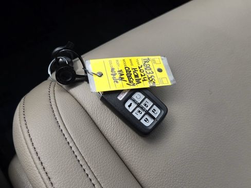 Used 2024 Honda Odyssey EX-L image 19